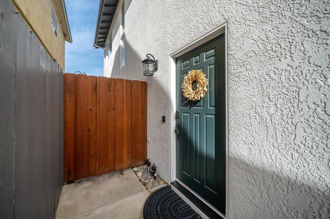 Steps To #Pismobeach With Poker, Foosball, Free Ev Charger, And Bikes Oceano Extérieur photo